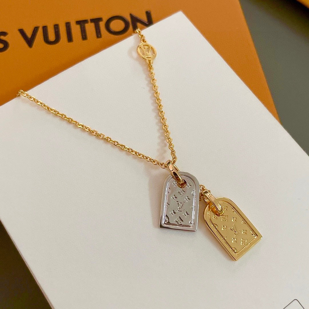 Two tone plate necklace