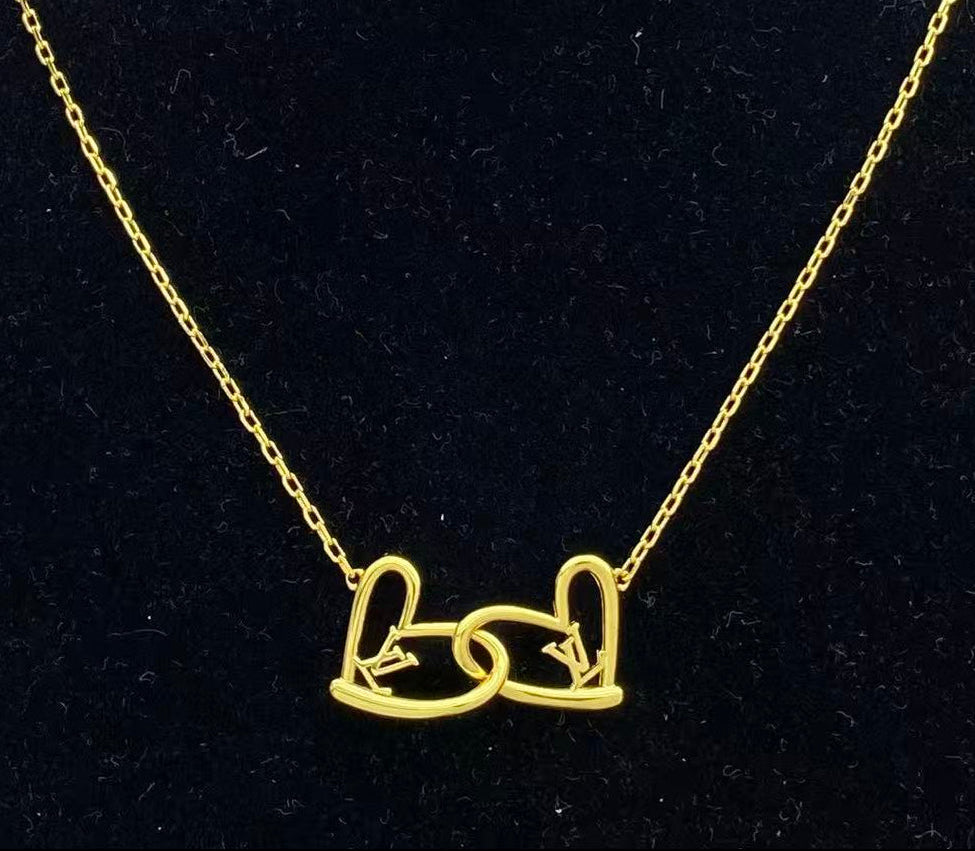 Double love LV necklace