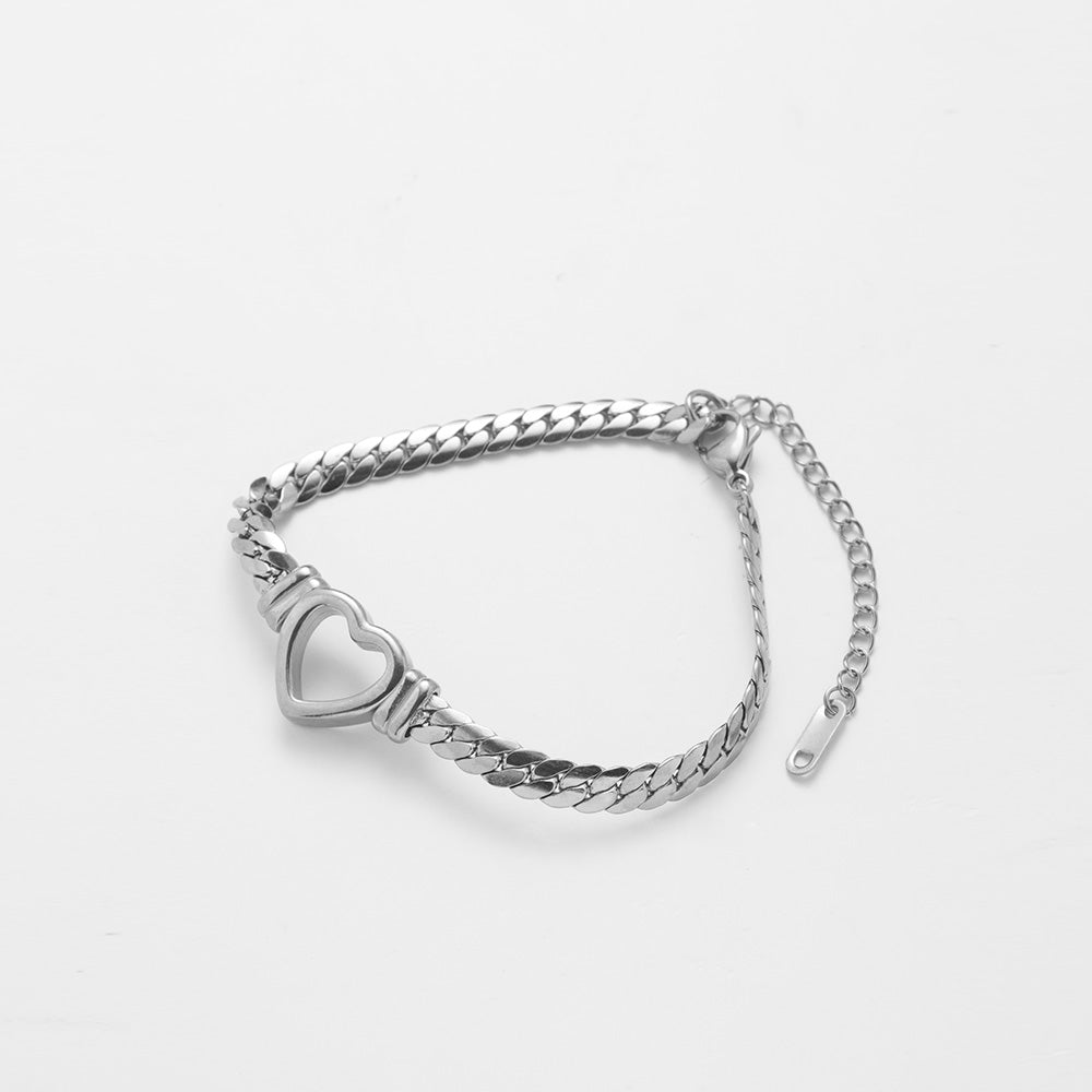 Open-hearted Set