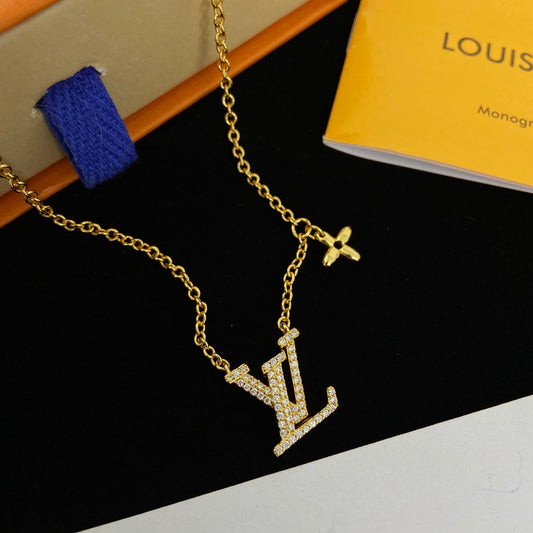 LV Sparkling Necklace