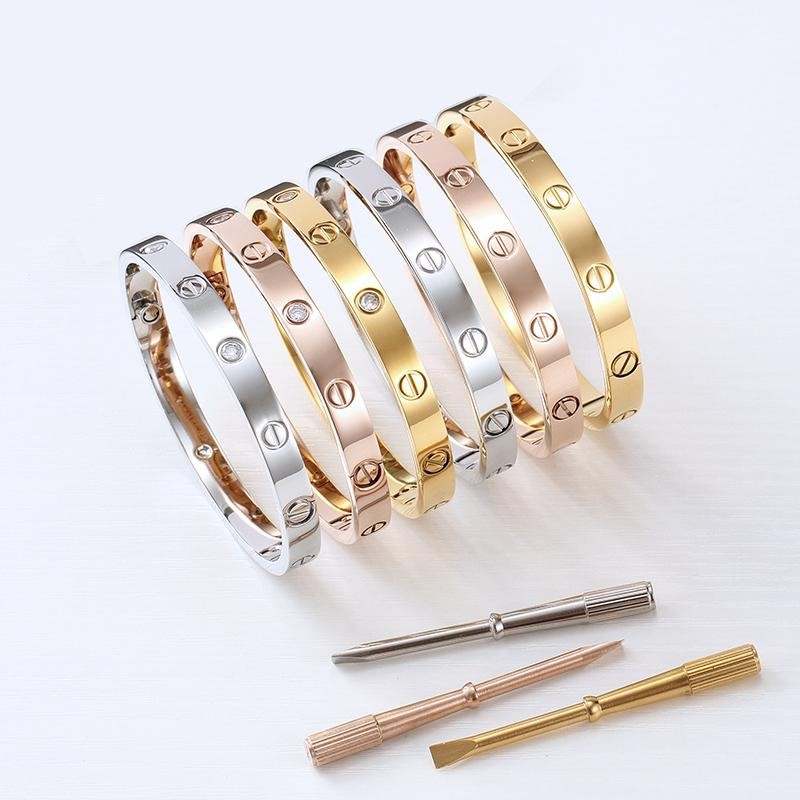 Amour studded Bracelet