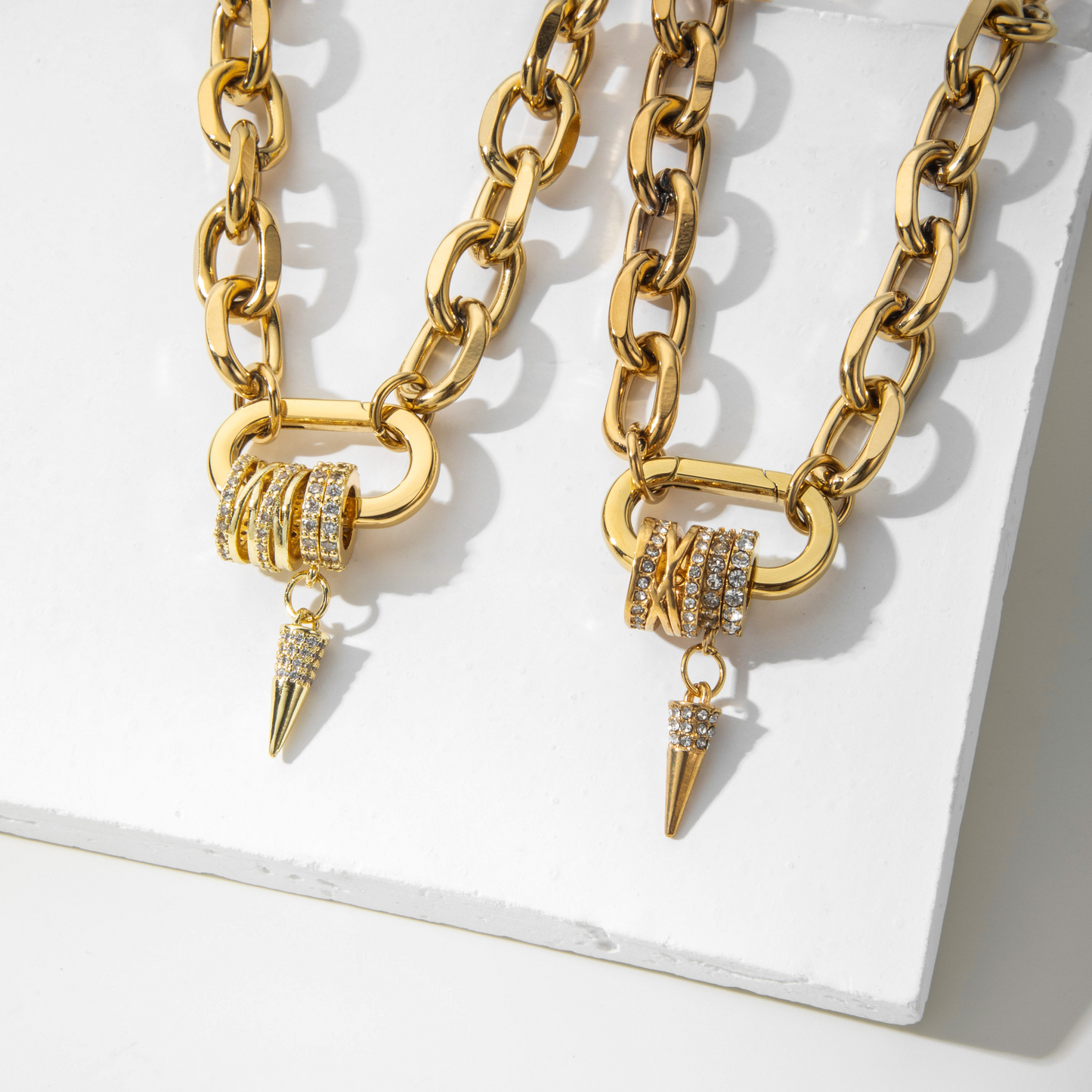 zircon charms choker