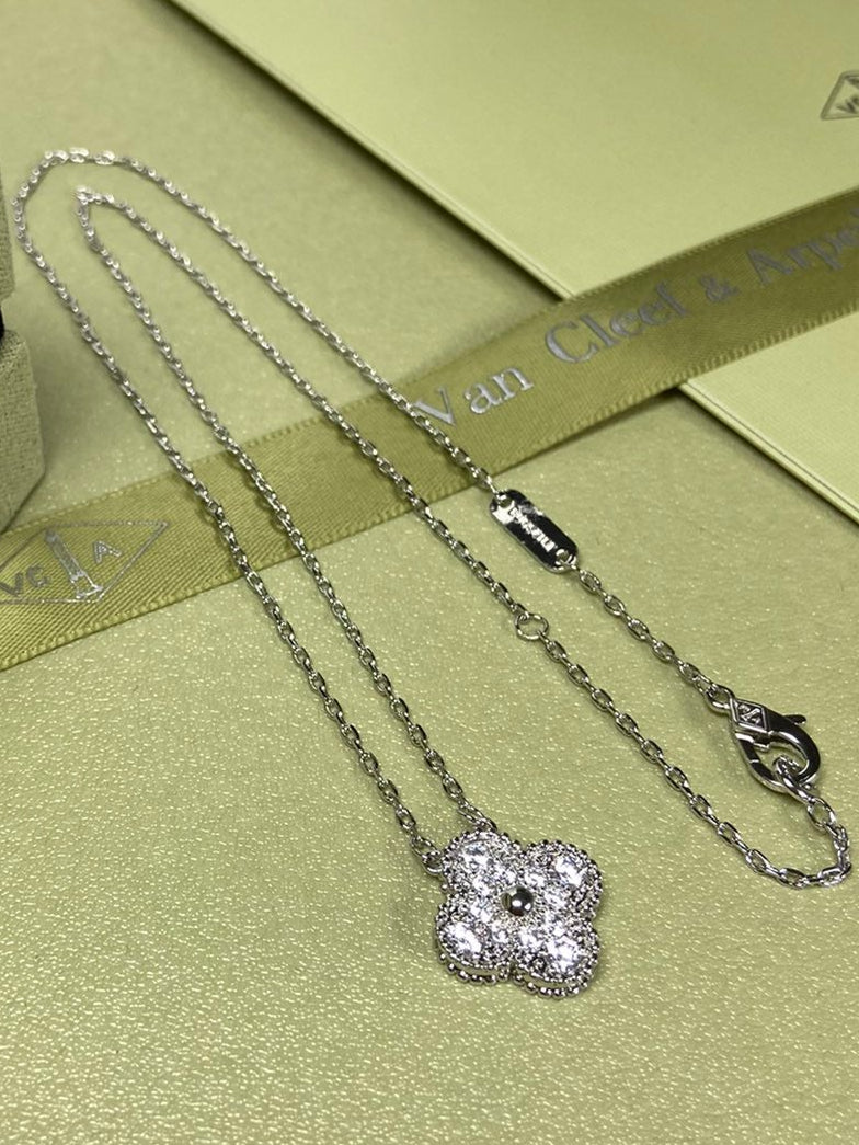 Brilliance Clover Necklace