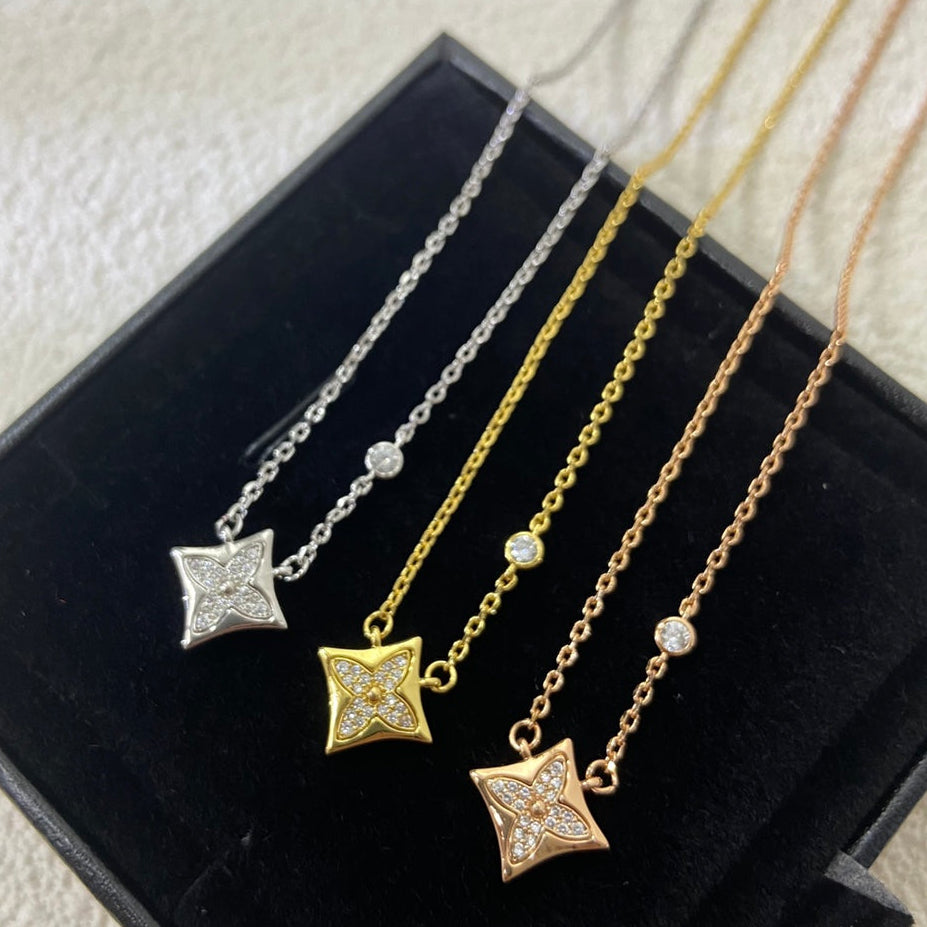 Blooming Star Necklace