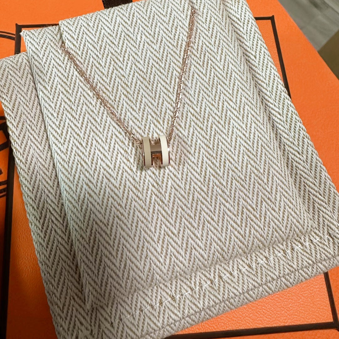 I'm HER Necklace