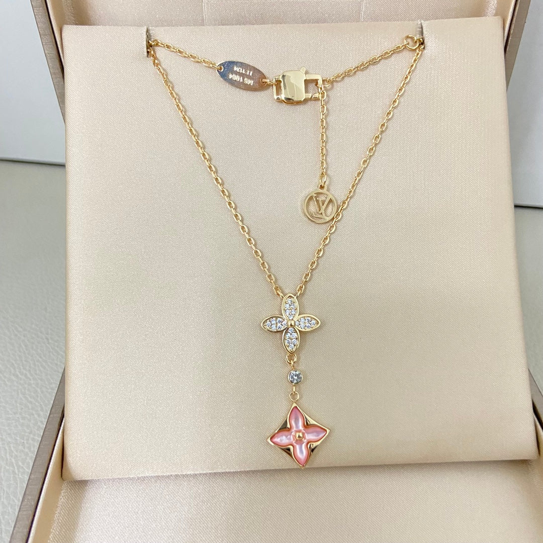 Beauty Bloom Necklace